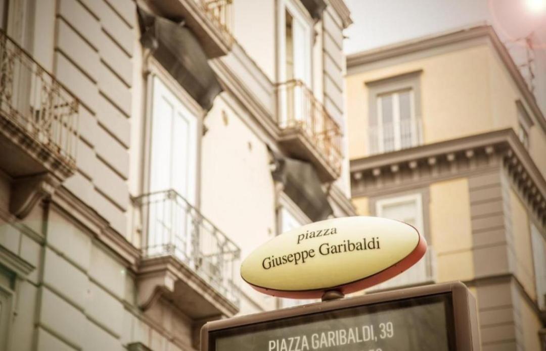B&B City Center Naples Luaran gambar
