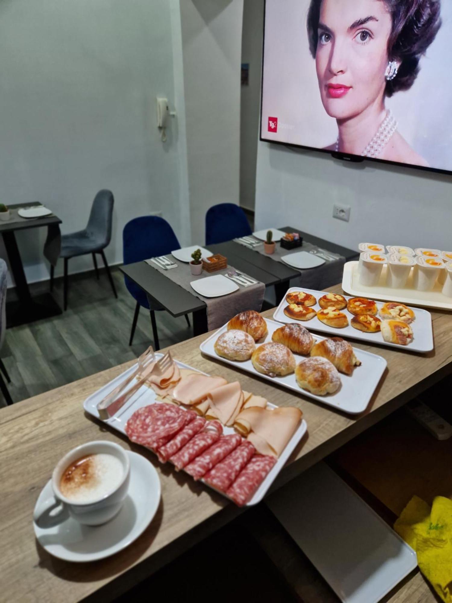 B&B City Center Naples Luaran gambar
