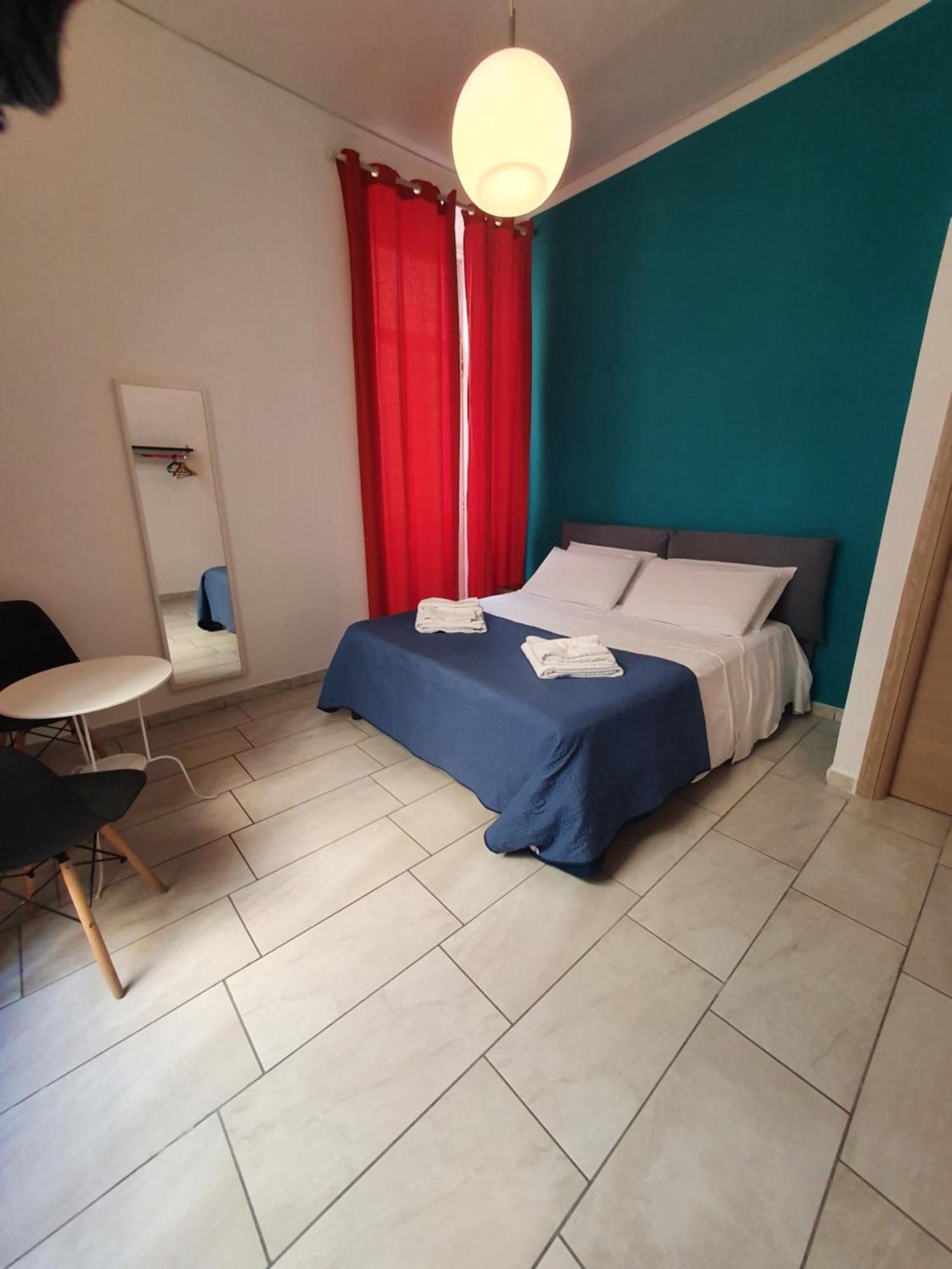 B&B City Center Naples Bilik gambar