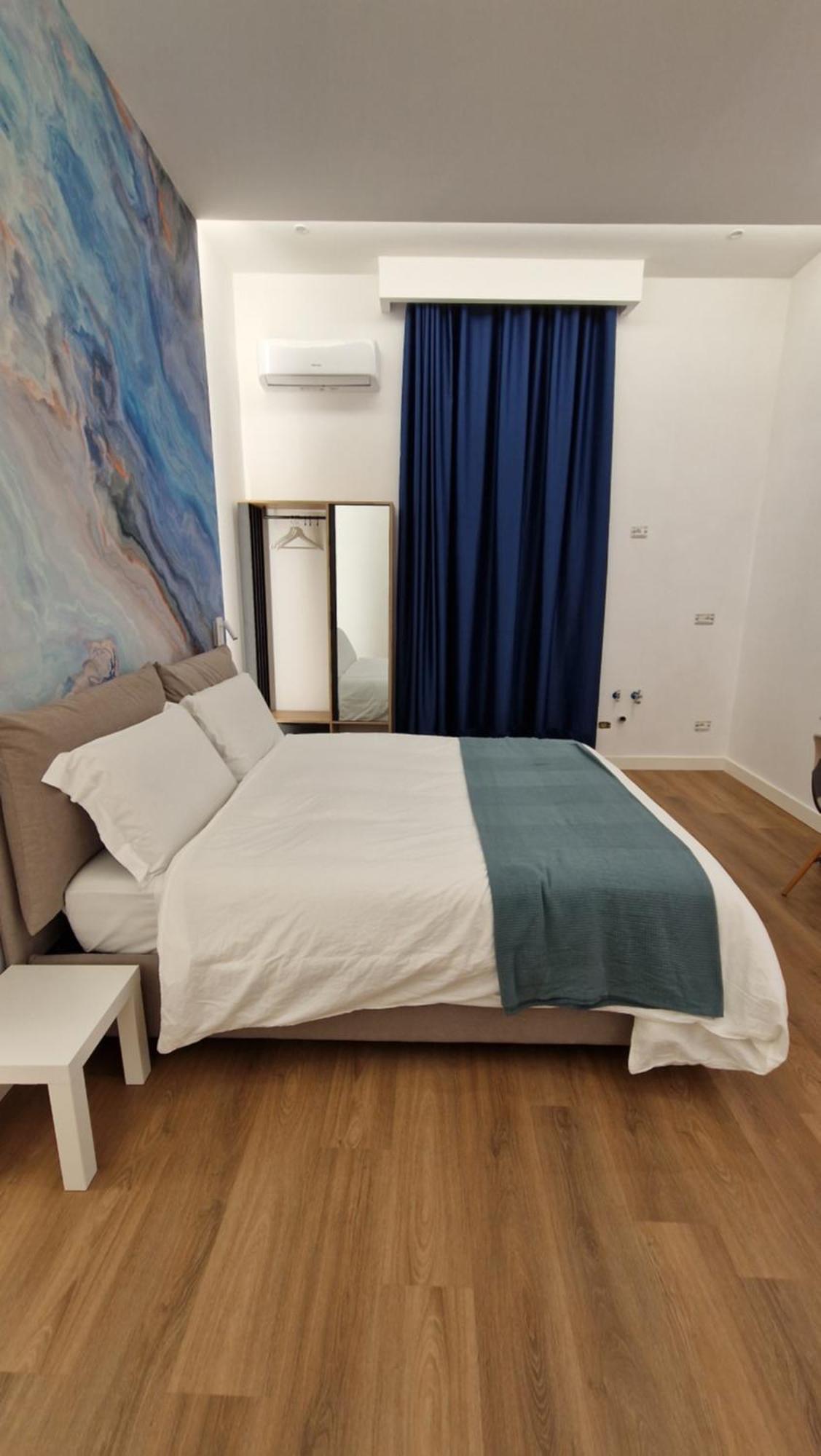 B&B City Center Naples Bilik gambar