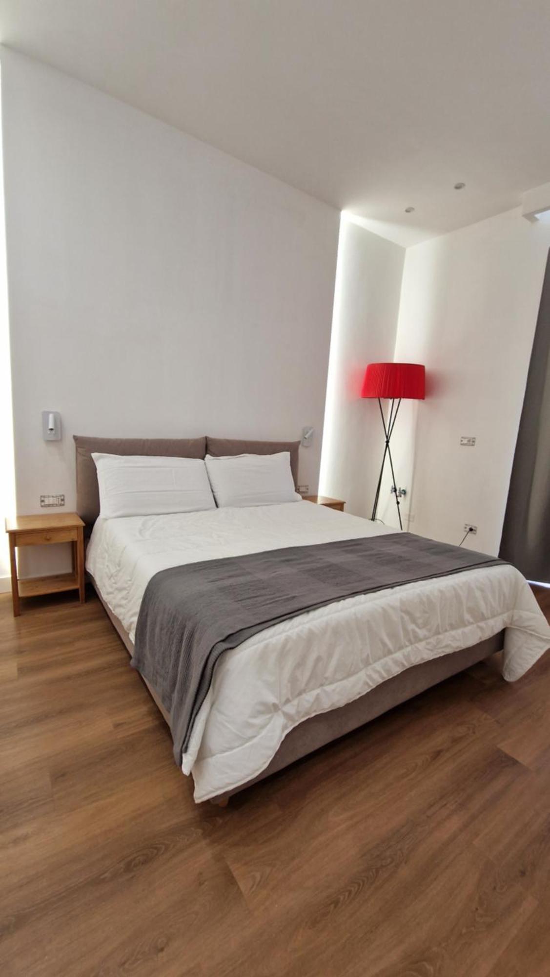 B&B City Center Naples Bilik gambar