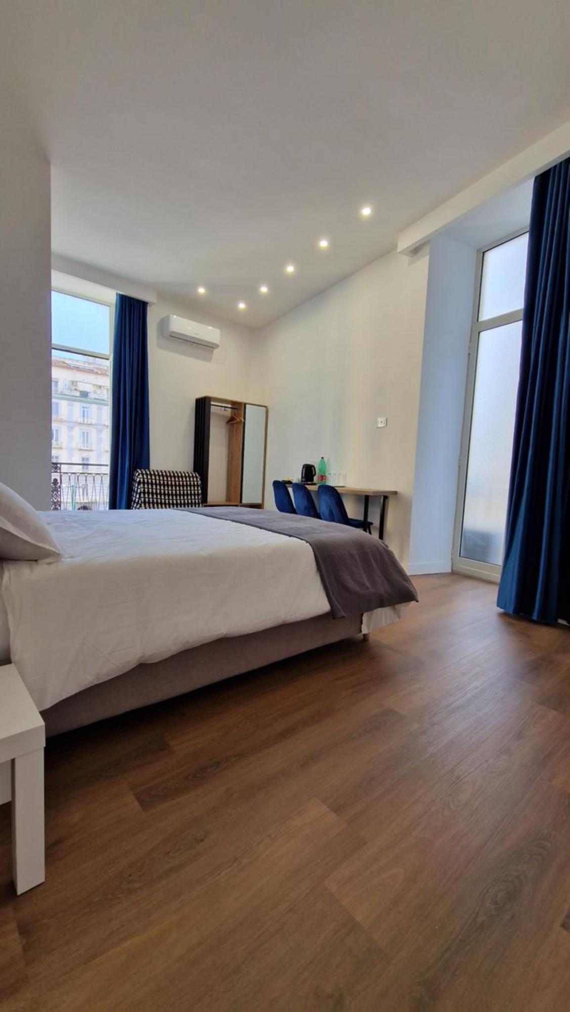 B&B City Center Naples Bilik gambar